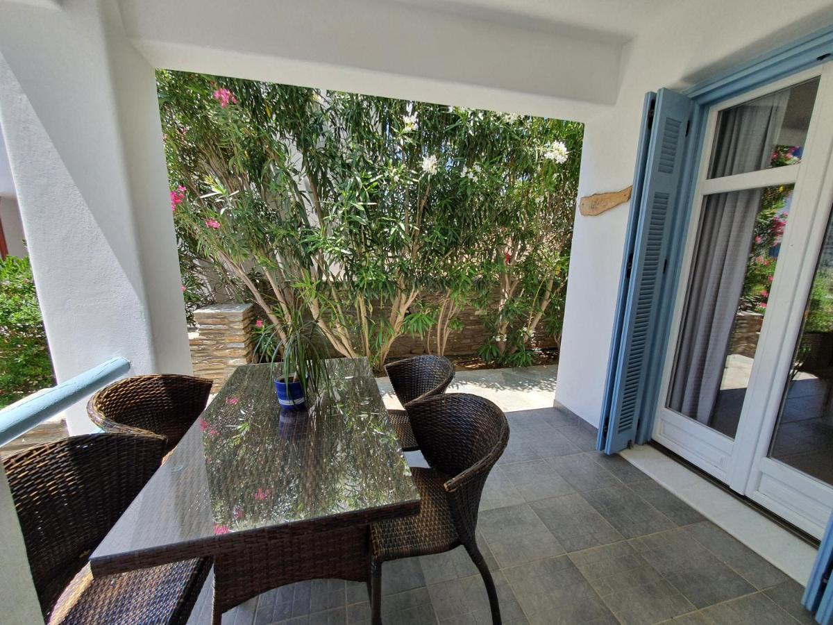 Karaoulanis Apartments Ándros Extérieur photo