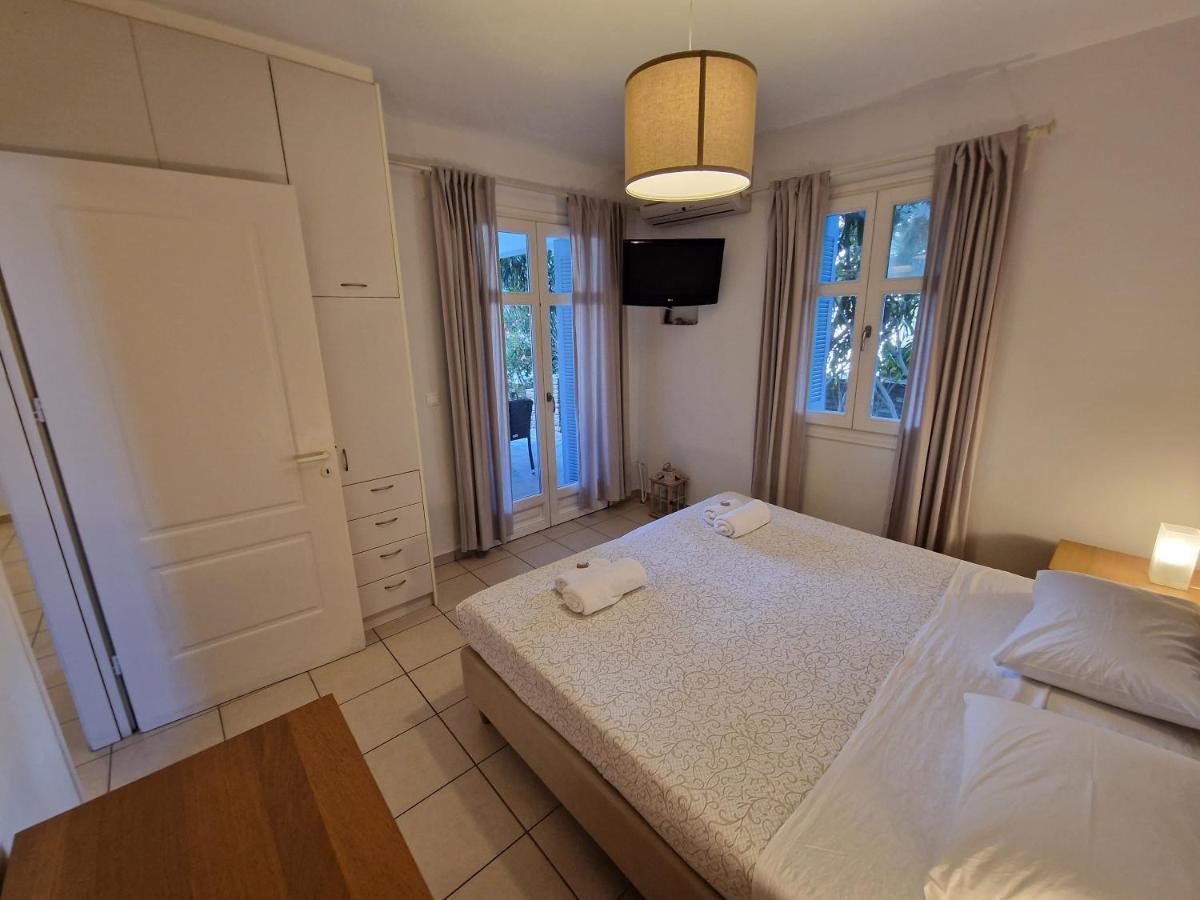 Karaoulanis Apartments Ándros Extérieur photo